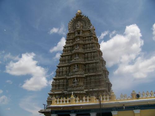 Sri Chamundeshwari Temple (bangalore_100_1684.jpg) wird geladen. Eindrucksvolle Fotos von der indischen Halbinsel erwarten Sie.